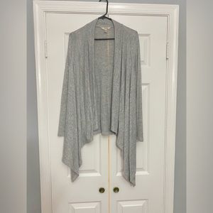 Lovely gray sweater